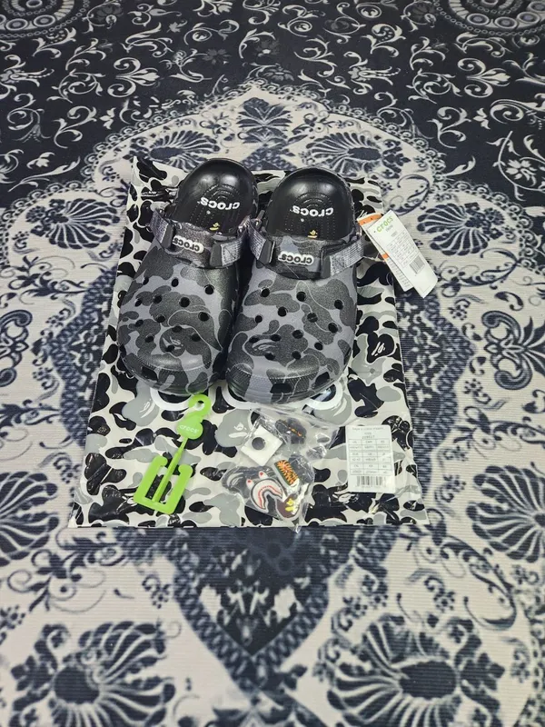 тапочки Bape crocs тапочки Bape crocs