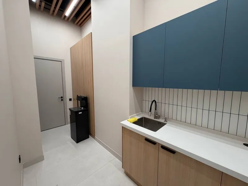 Продам коммерческое помещение ЖК NRG Hayot 6