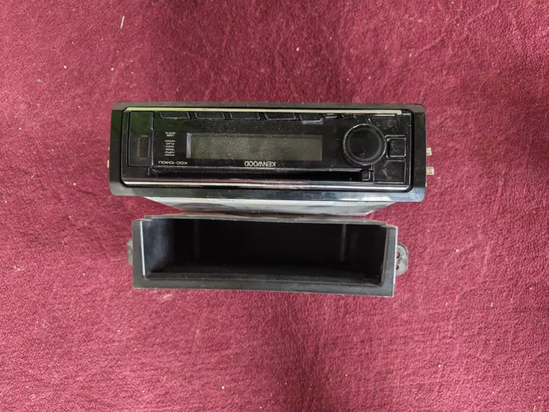 Оригинальный магнитофон Kenwood в комплекте для Jentra 2