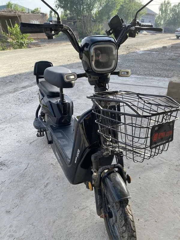 skuter 4 ta akumulyator koysa ishledi