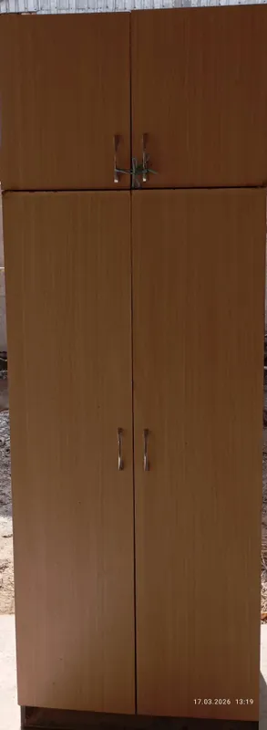 Шифоньер сатылады 500000 сум