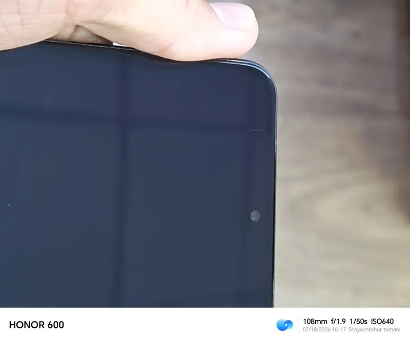 Huawei Mate 60 harmony os 4.2; 12 256 3 Huawei Mate 60 harmony os 4.2; 12 256 3