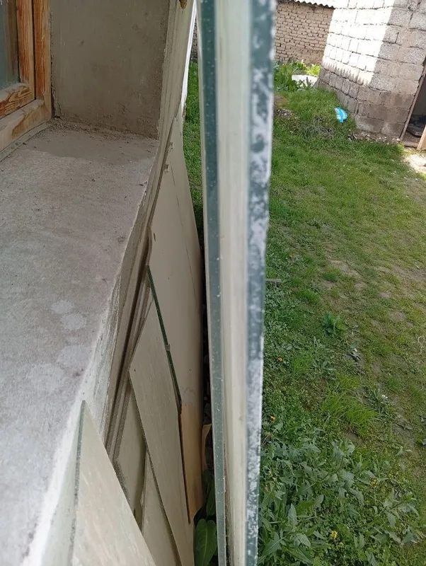 Продам калёные стекло 3
