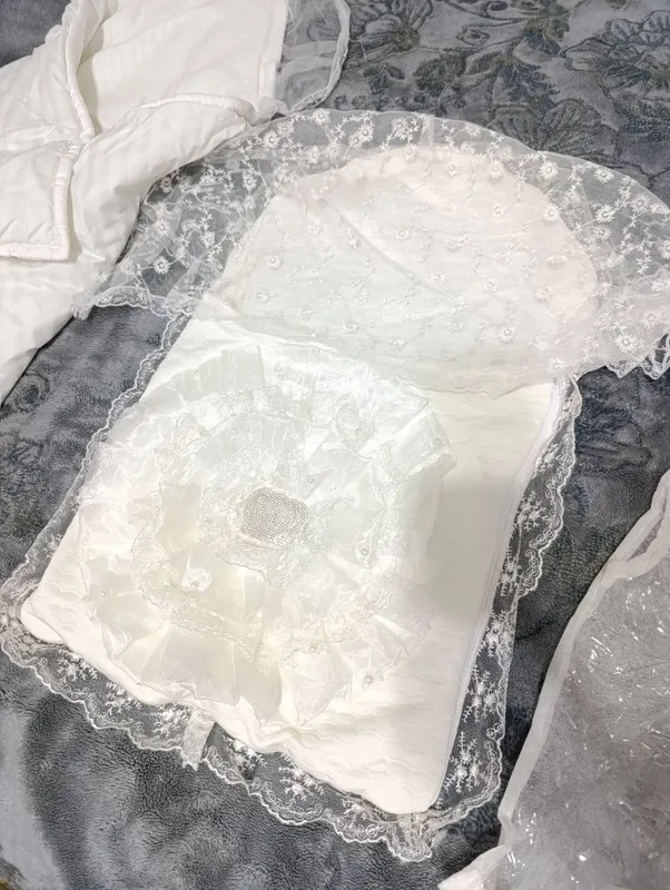 Новый нежный конверт для выписки