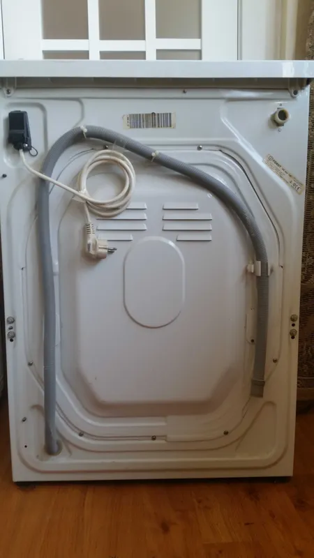 Итальянская стиральная машина "Indesit WG 434 TXR" на 5 кг, б/у 2 Итальянская стиральная машина "Indesit WG 434 TXR" на 5 кг, б/у 2
