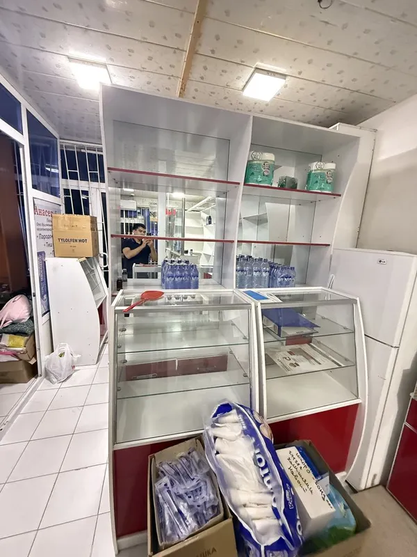 Apteka uchun moʻljallangan mebel 15 mln soʻm — фото 3