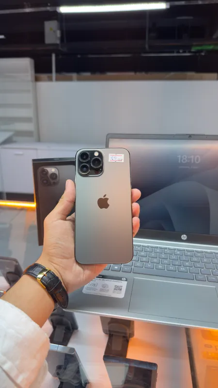 iPhone