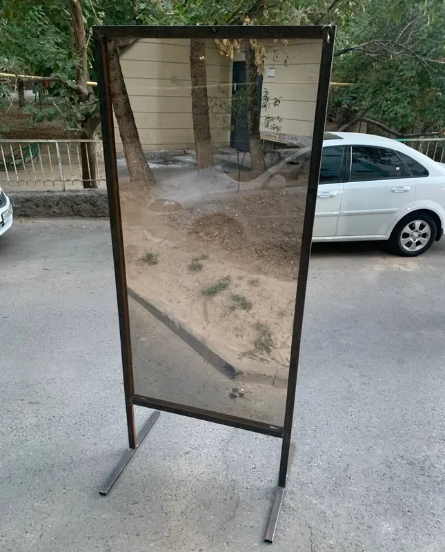 Продается зеркало 1 Продается зеркало 1