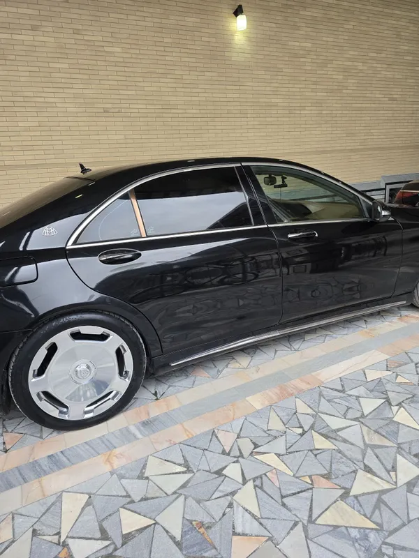 Mercedes-benz w221 restayling w222 2 Mercedes-benz w221 restayling w222 2