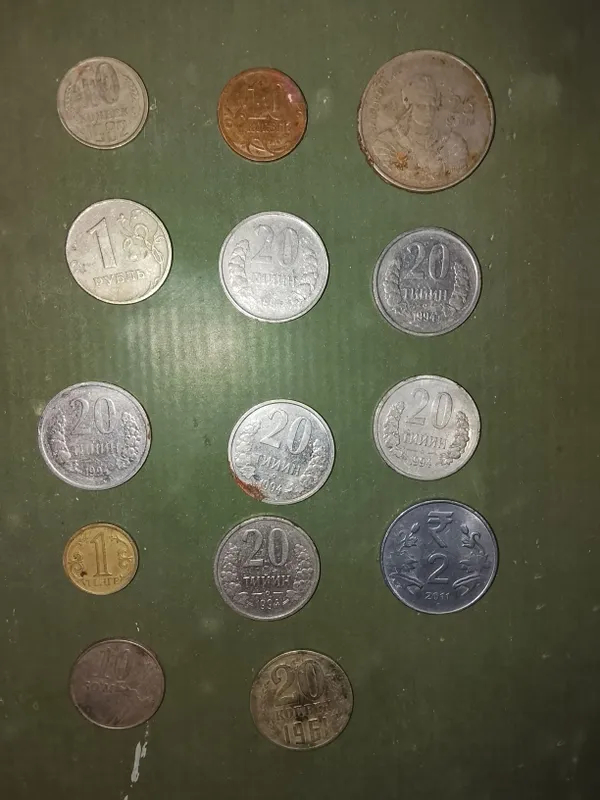 Bu tangalar 350 000 ming kelishamiz Bu tangalar 350 000 ming kelishamiz