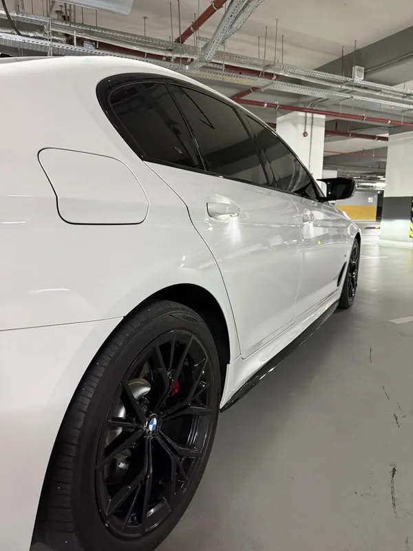 BMW G30 530i 6 BMW G30 530i 6