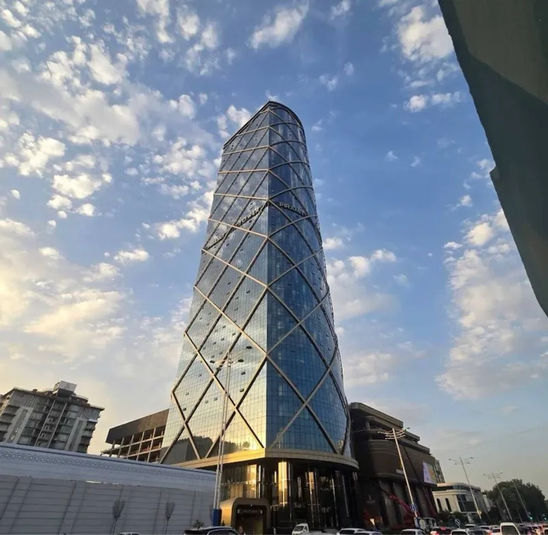 Продается офис ЖК Piramit Tower 37м2