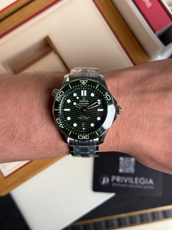 NEW Omega Seamaster Diver 300M Master Co-Axial 42 зел — фото 2