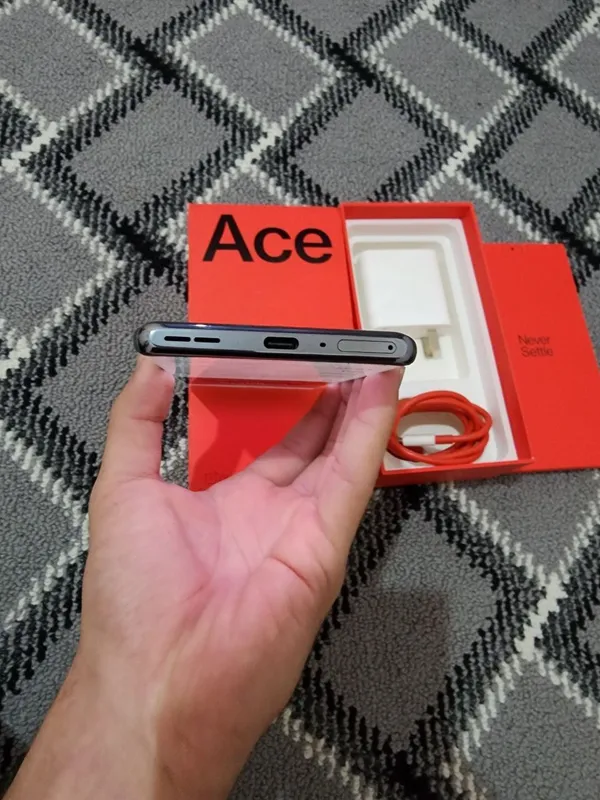 Oneplus ace 2 pro 16/512 5