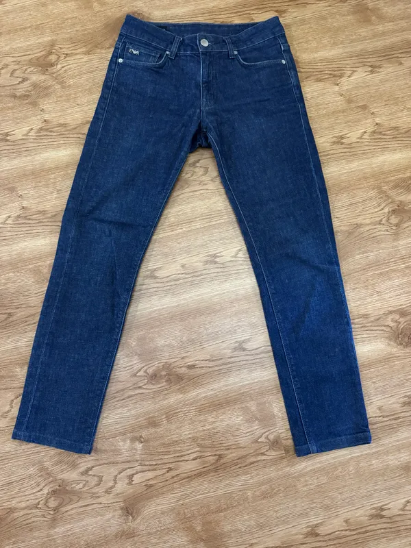 Оригинальные джинсы Armani размер 30-32