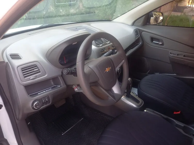 Chevrolet Cobalt 3