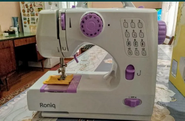 Продам швейную машинку 1