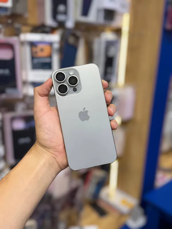 iPhone 15 Pro Max iPhone 15 Pro Max