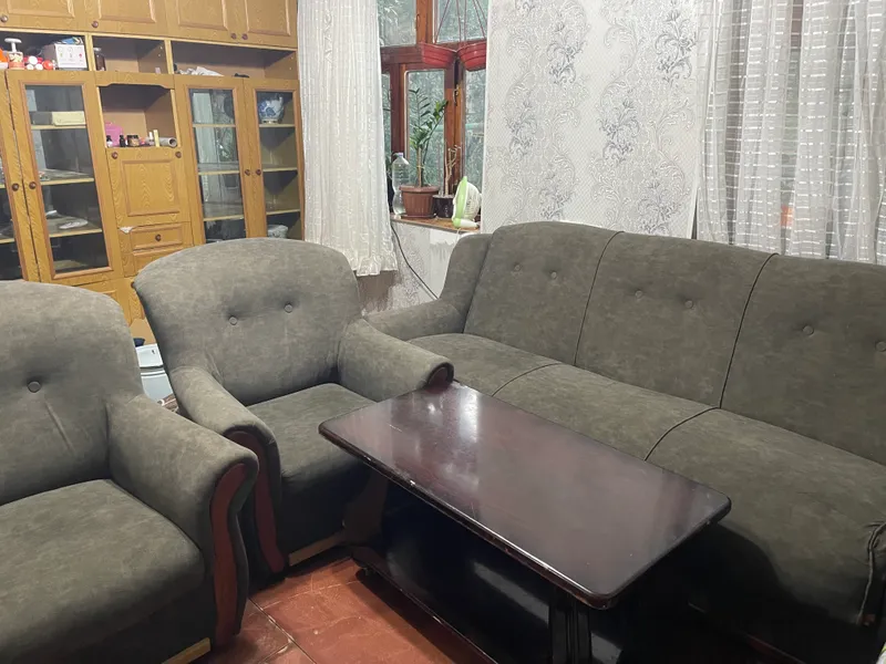 Stenka, divan va ikki kreslo, bolalar karavotchasini sotaman 1