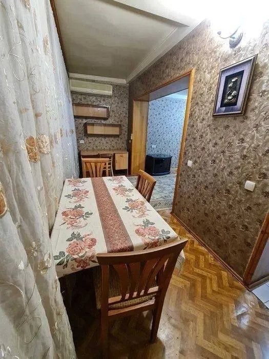 Максим Горький 3/3/4 70м2v vМетро БИЙ Кирпичный дом — фото 3