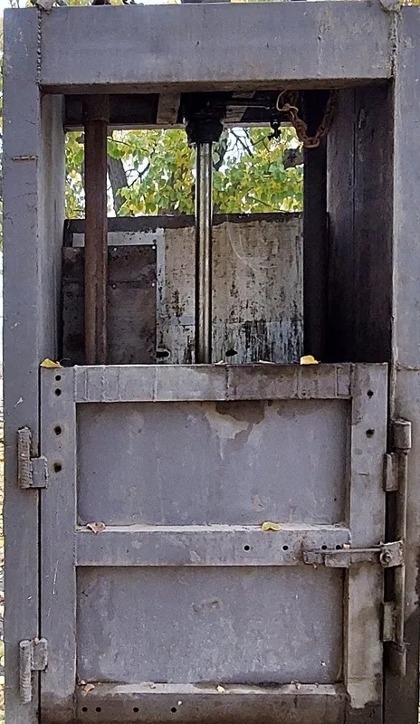 Press apparat sotiladi, ishlashi zo'r 3