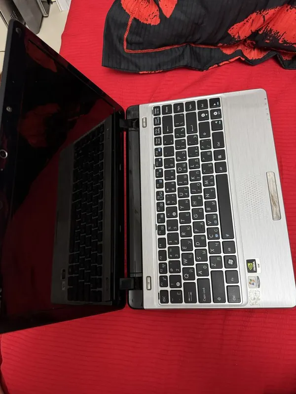 Noutbuk (Asus modeli) — фото 1 Noutbuk (Asus modeli) — фото 1