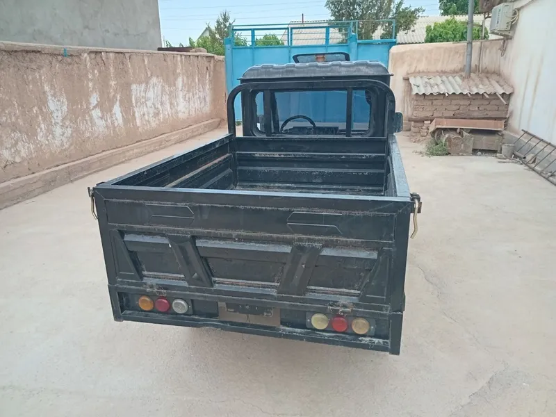 Elekromuravey: Mustang sotiladi
6 ta akumulyorli 6 Elekromuravey: Mustang sotiladi
6 ta akumulyorli 6