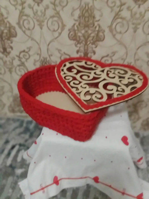 zakas asosida tuqib beriladi