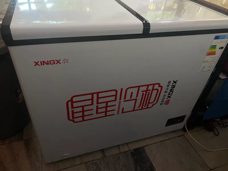 Холодильник-морозилка Xingx. Идеальное состояние