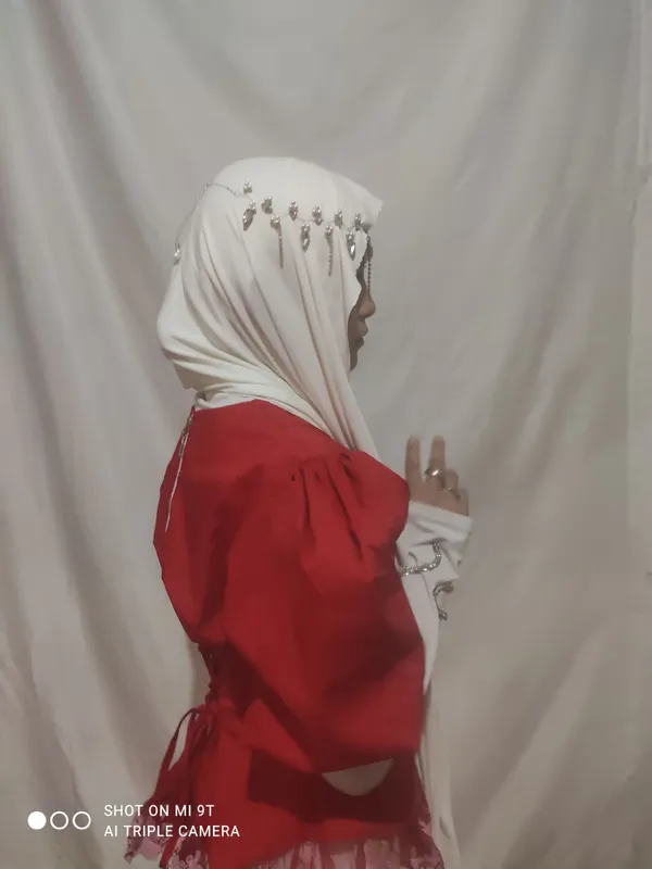 yengi koftalar sotiladi. 4