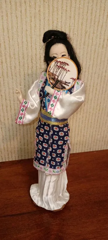 Кукла гейша