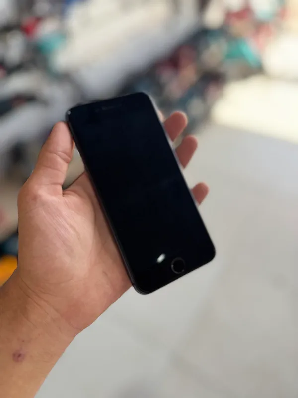 iPhone 8+ 64GB — фото 2