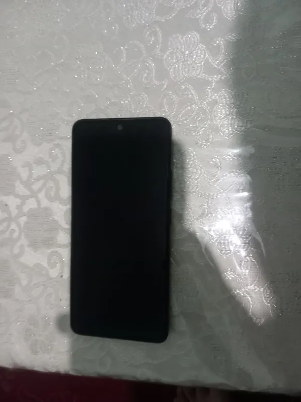REDMI NOT 13 SOTILADI NARXI 1 500 MING SOM
