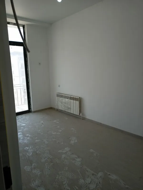 Продам 2 комнатную квартиру 4