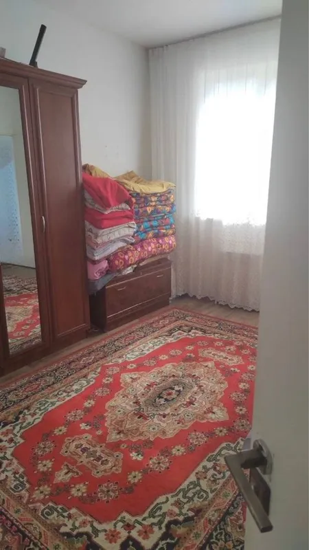 Срочно Продаеться 1-ком квартира городе Чирчике 2микрайоне Новостроека — фото 4 Срочно Продаеться 1-ком квартира городе Чирчике 2микрайоне Новостроека — фото 4