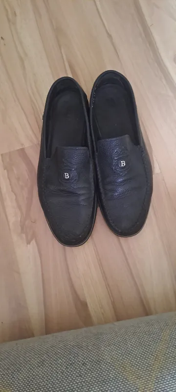 Ideal holatdagi loferlar va mokasinlarni sotaman 1