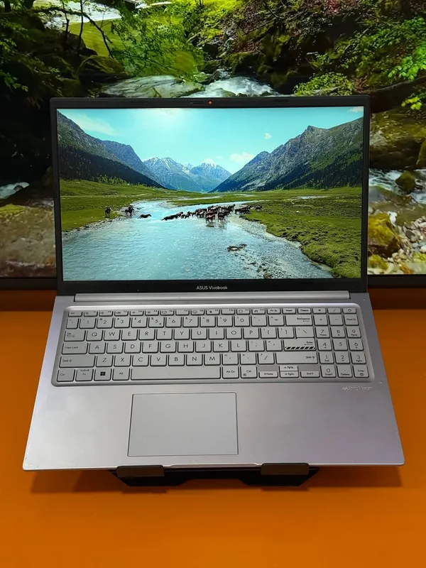 Ноутбук Asus Vivobook