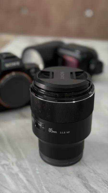 Sony A7 II + 50mm f/2.8 OSS объектив — фото 1