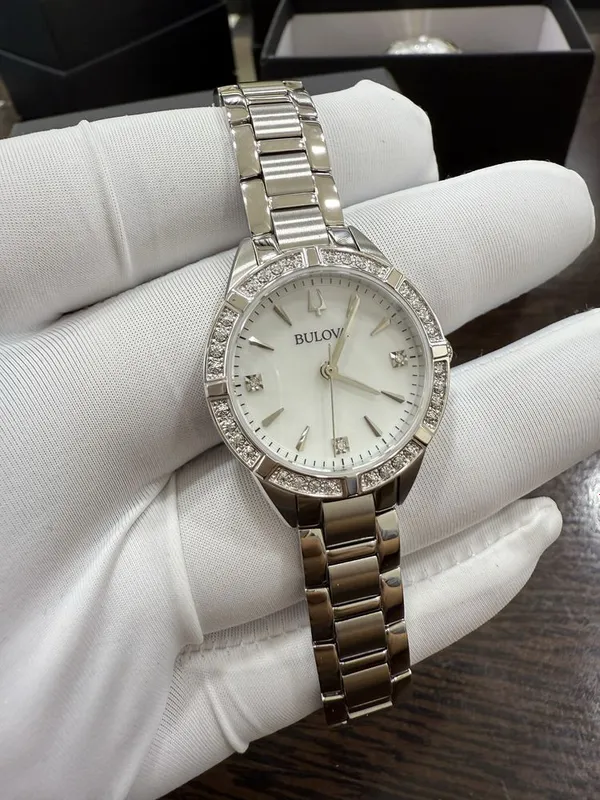 Женские Часы Bulova с бриллянтами