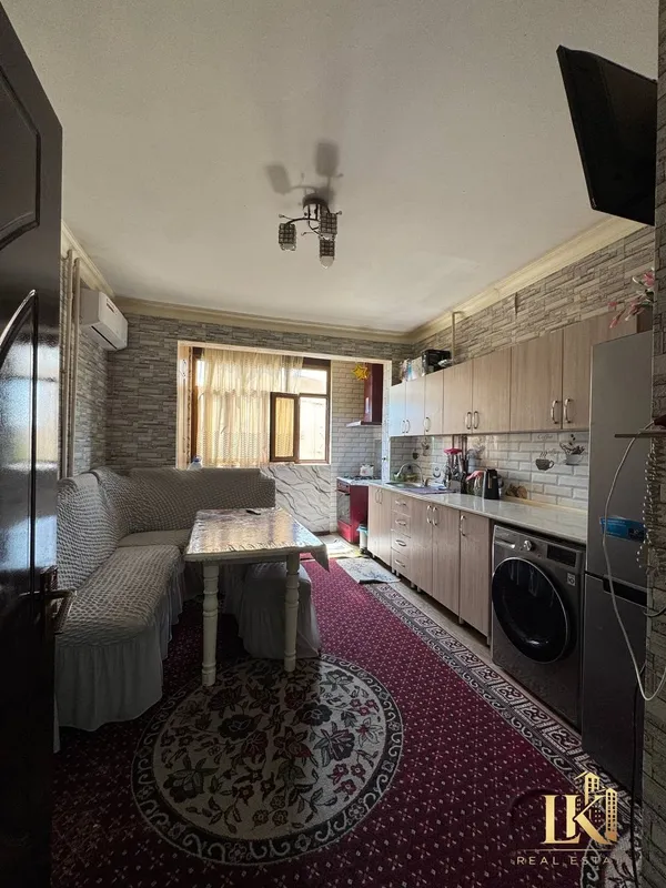 Продаётся 4-комнатная квартира, 100 м², Шайхантахурский район 5