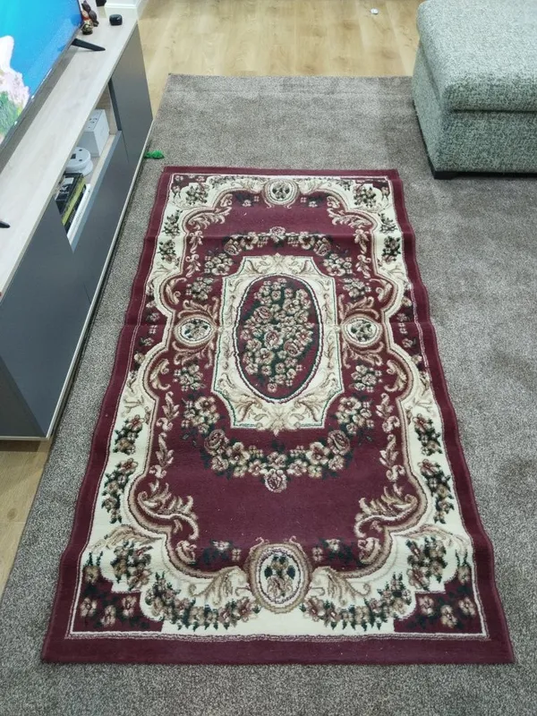 2 ta gilam, o‘lchami 1 ga 2 m. 2 2 ta gilam, o‘lchami 1 ga 2 m. 2