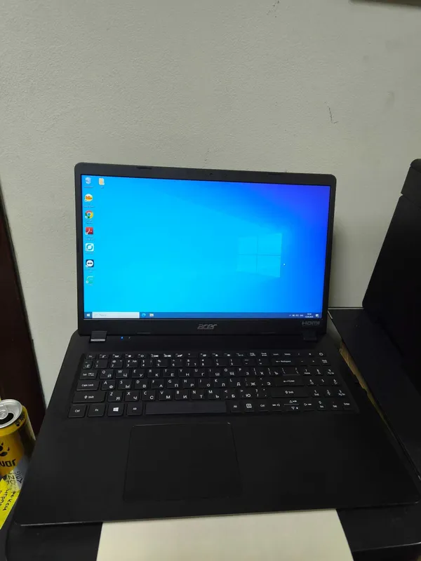 Продается ноутбук Acer FullHD i3/8/256