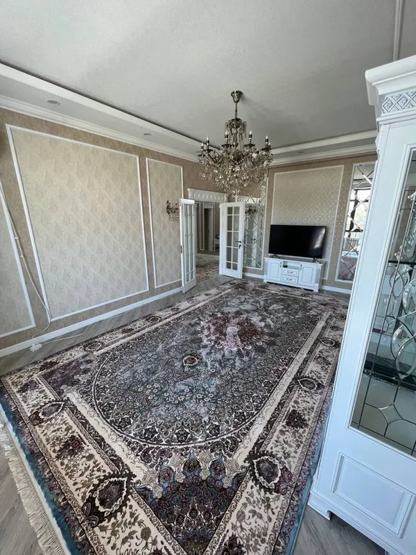4xona Parisien yakkasaroy arenda 2