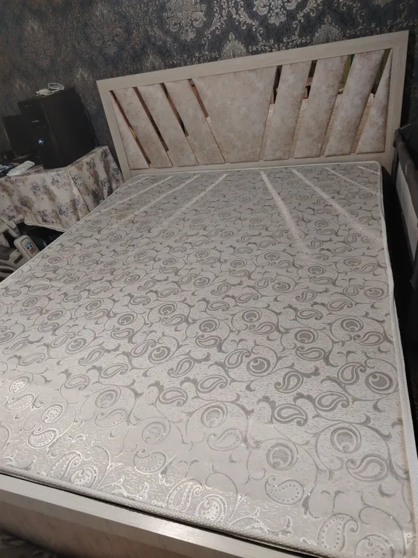 Matras 1