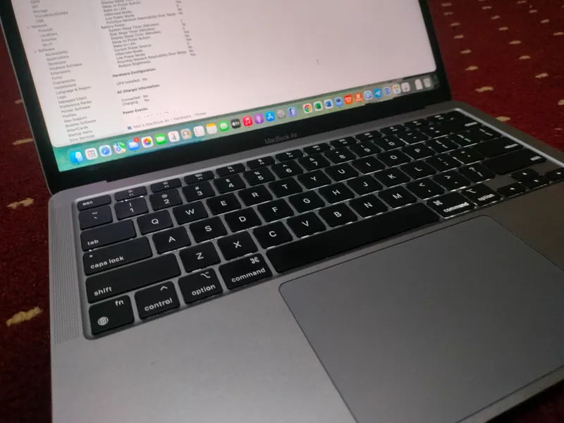 MacBook Air M1 13.3" 8/256 GB Space Gray(LL/A) 96% 2