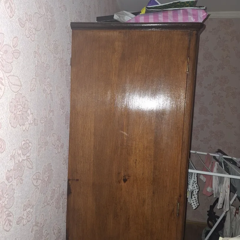 Срочно продаётся шкаф 2 Срочно продаётся шкаф 2