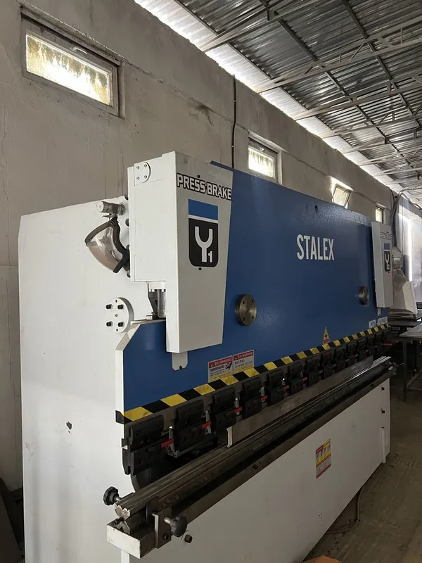 STALEX CNC Fiber lazer metall kesish stanogi 1500×3000 6