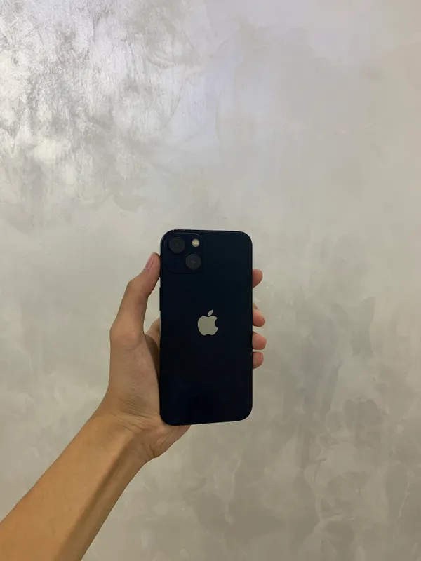 iPhone 13 2 iPhone 13 2