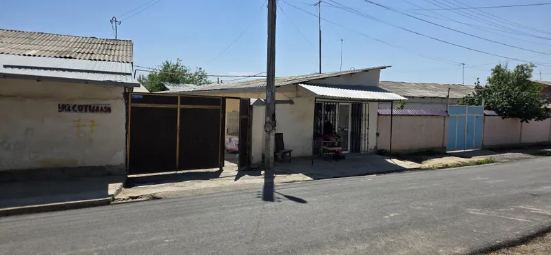 Zangiota tumani Bo'zsuv maxallada 6sotixli ishlab turgan dokoni bilan — фото 5