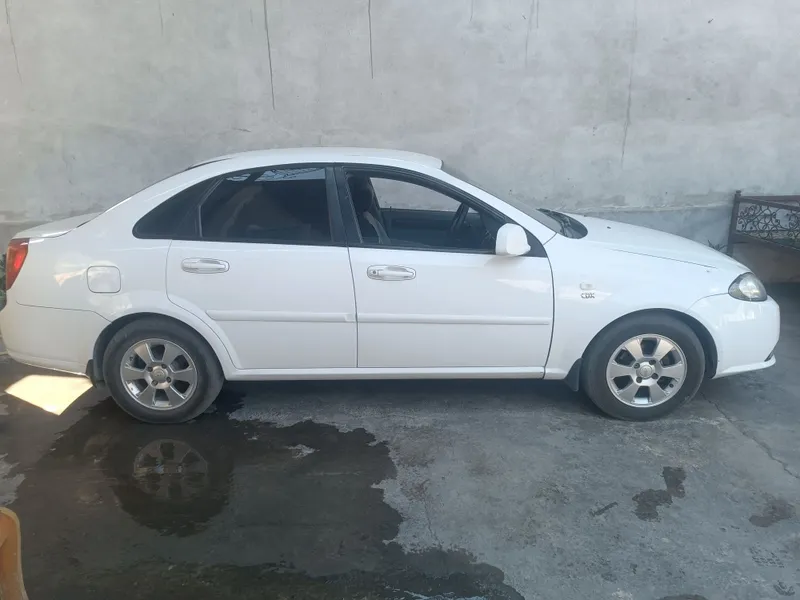 Chevrolet lasetti 1.6 motor